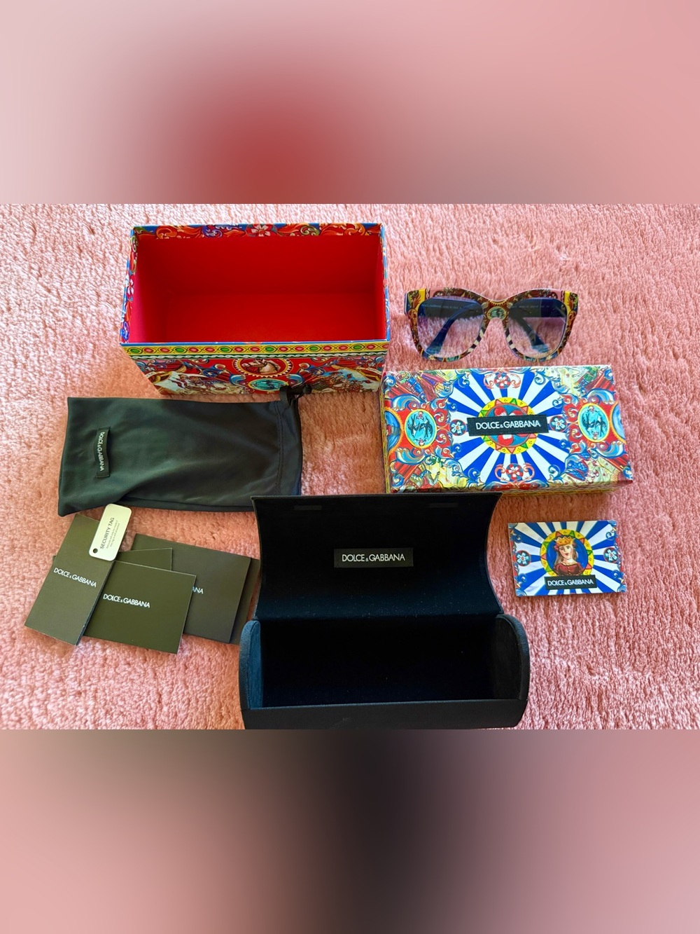 Dolce & Gabbana Sicilian Carretto
Sunglasses , Multicolored, VERY HARD TO FIND - Picture 6 of 6